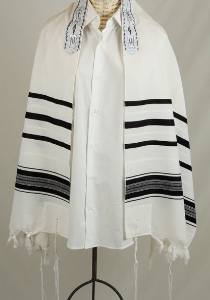 Oliver - Men's Traditional Wool Tallit-0