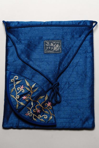 Noam - Women's Handmade Silk Tallit-3252