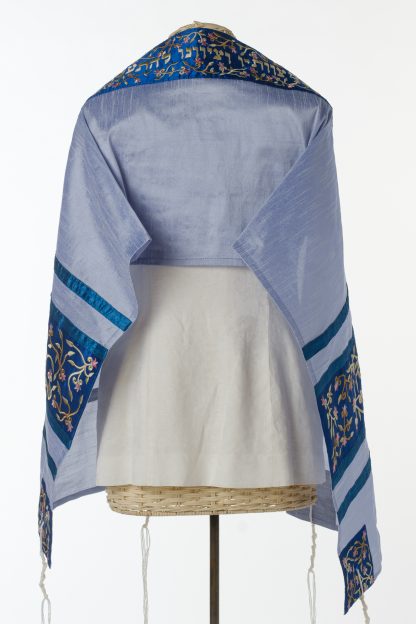 Noam - Women's Handmade Silk Tallit-3254