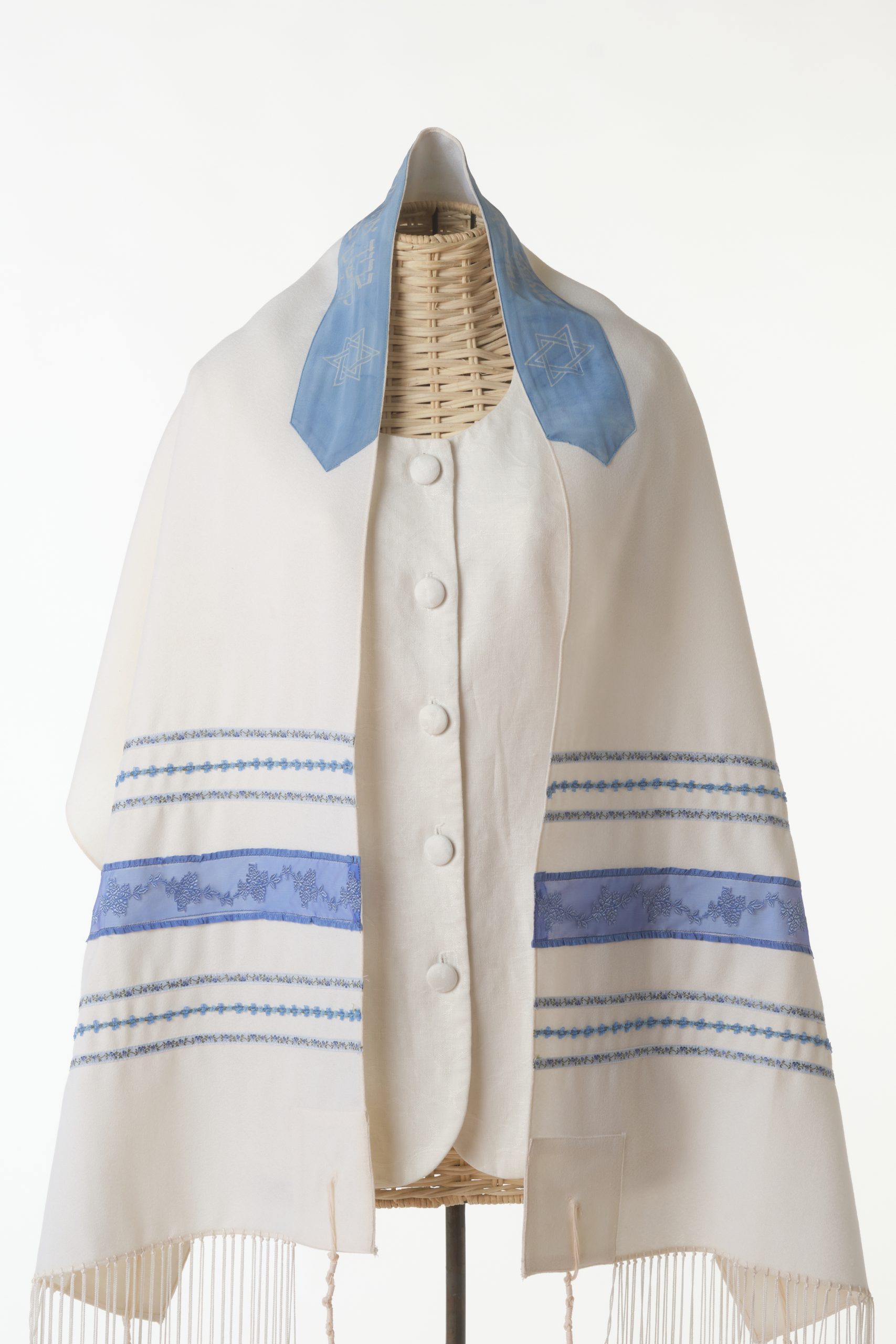 Rae - Handmade Women's Wool Tallit - The Tallis Lady