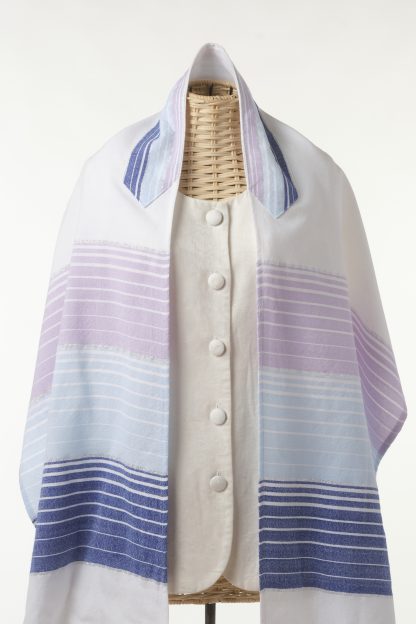 Oakley - Handmade Women's Woven Silk Tallit - Image 2
