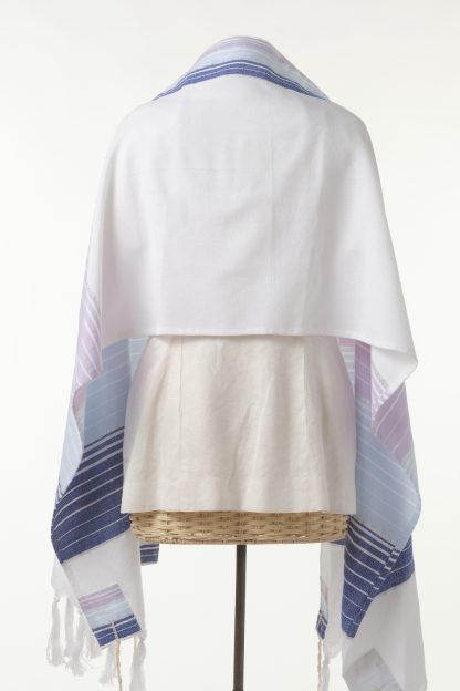Oakley - Handmade Women's Woven Silk Tallit - Image 3