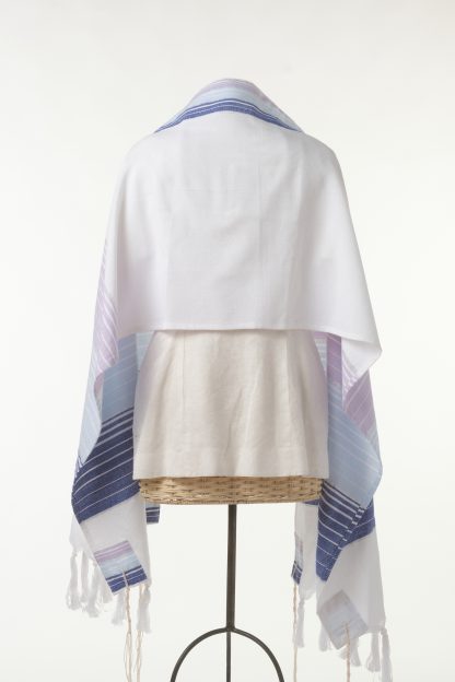 Oakley - Handmade Women's Woven Silk Tallit - Image 4