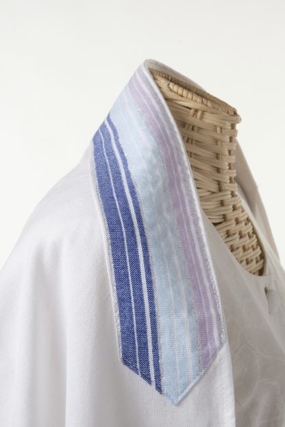 Oakley - Handmade Women's Woven Silk Tallit - Image 6