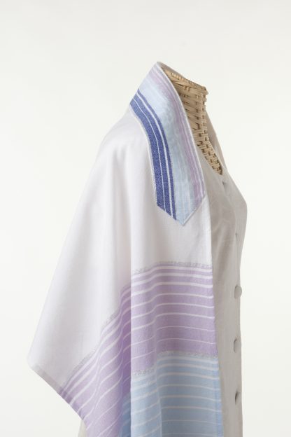 Oakley - Handmade Women's Woven Silk Tallit - Image 7