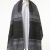 Brooks - Handmade Men's Woven Silk Tallit - Image 2