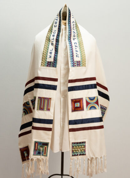 Darby - Unisex Handmade Silk and Viscose Tallit