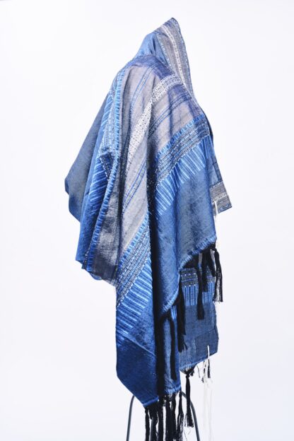 Noah - Handmade Unisex Woven Silk Tallit - Image 3