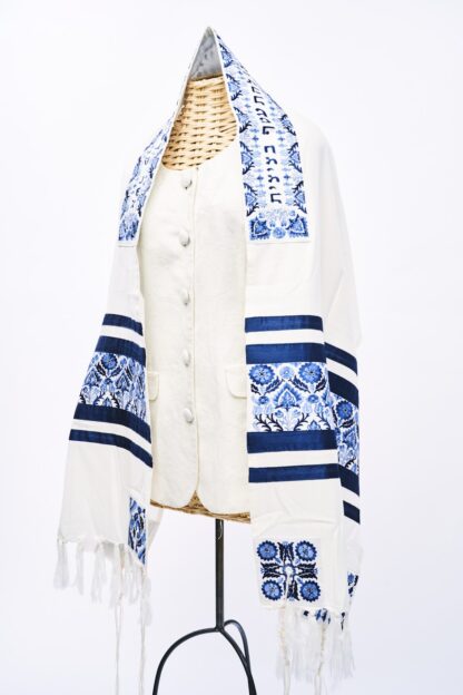 Alex - Handmade Unisex Viscose Tallit - Image 5