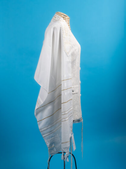 Hayden - Unisex Traditional Acrylic Tallit in White & Gold - Image 5