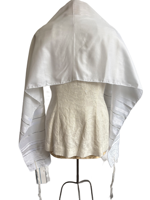 Ellis - Unisex White and Silver Acrylic Tallit - Image 7