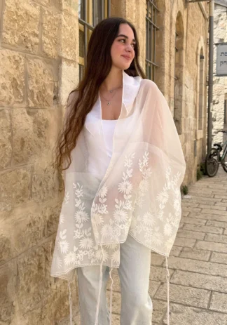 Olivia - Women's Organza tallit with Embroidery